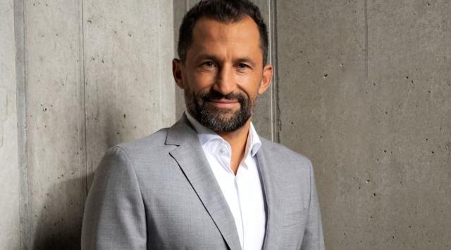 1661816896959057449.jpg sali.jpg